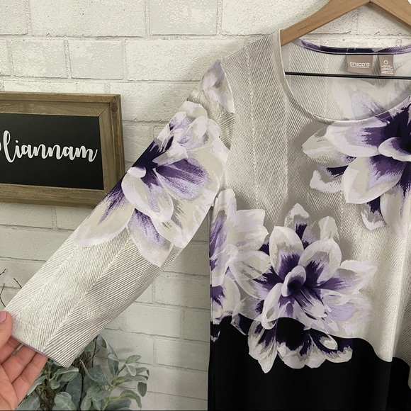 LAST CHANCE ✨ CHICO’S Colorblock Flowered Asymmetrical Hem Top - Picture 4 of 11